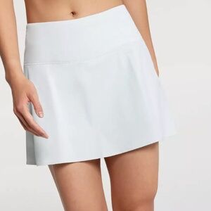 NWT CALIA Women's 15" Mid Rise Performance Relaxed Fit Skort in Gray/Blue Slate